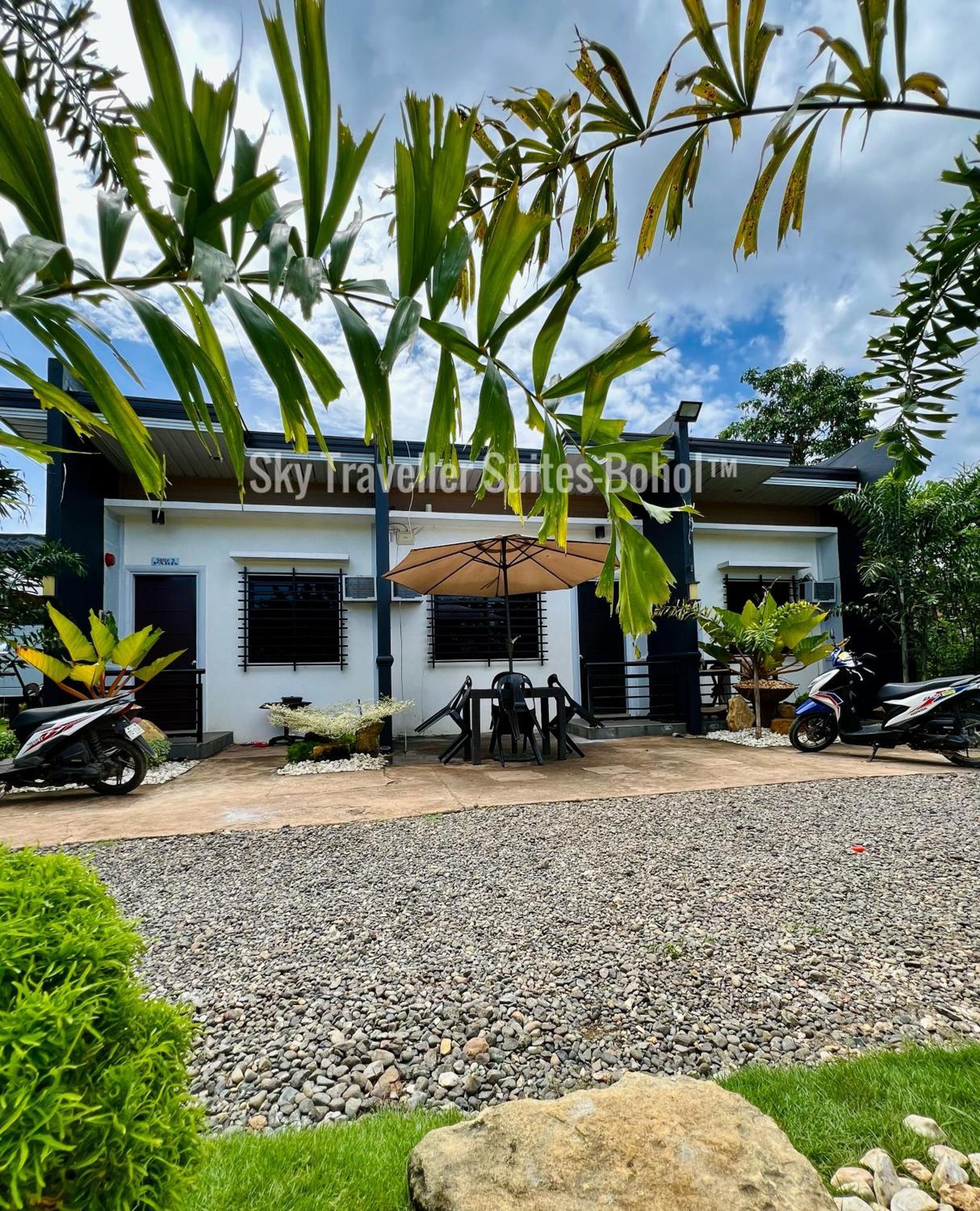 Sky Traveller Suites Панглао Екстериор снимка