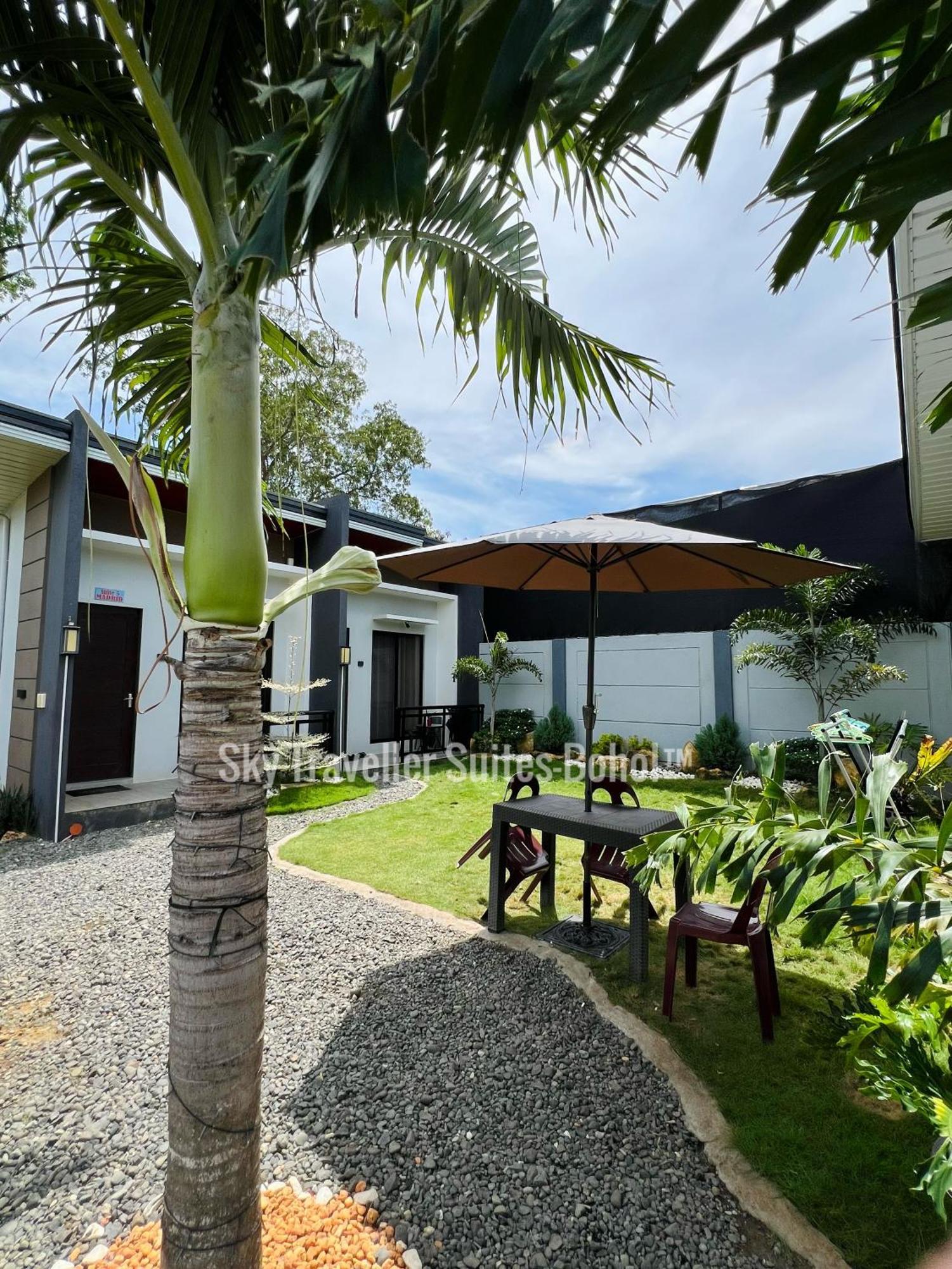 Sky Traveller Suites Панглао Екстериор снимка